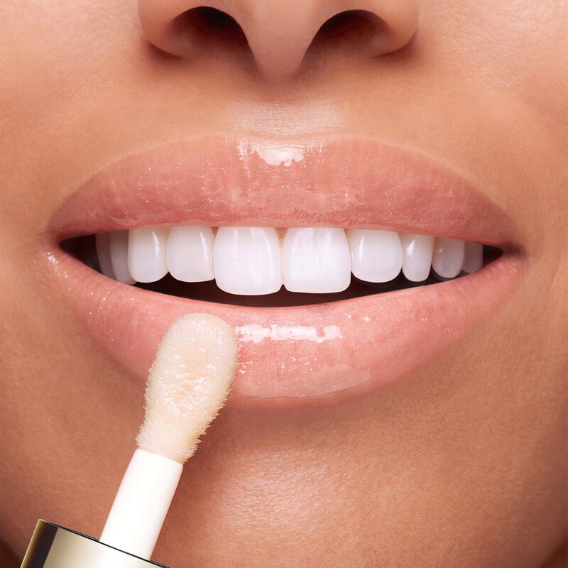 Clarins Lip Comfort Oil image number 3